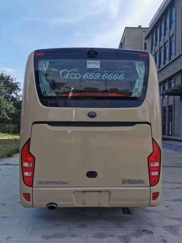 L'autobus Yutong a employé des portes à deux battants de moteur de Yuchai d'autobus de touristes de sièges de l'autobus 50 du passager ZK6116