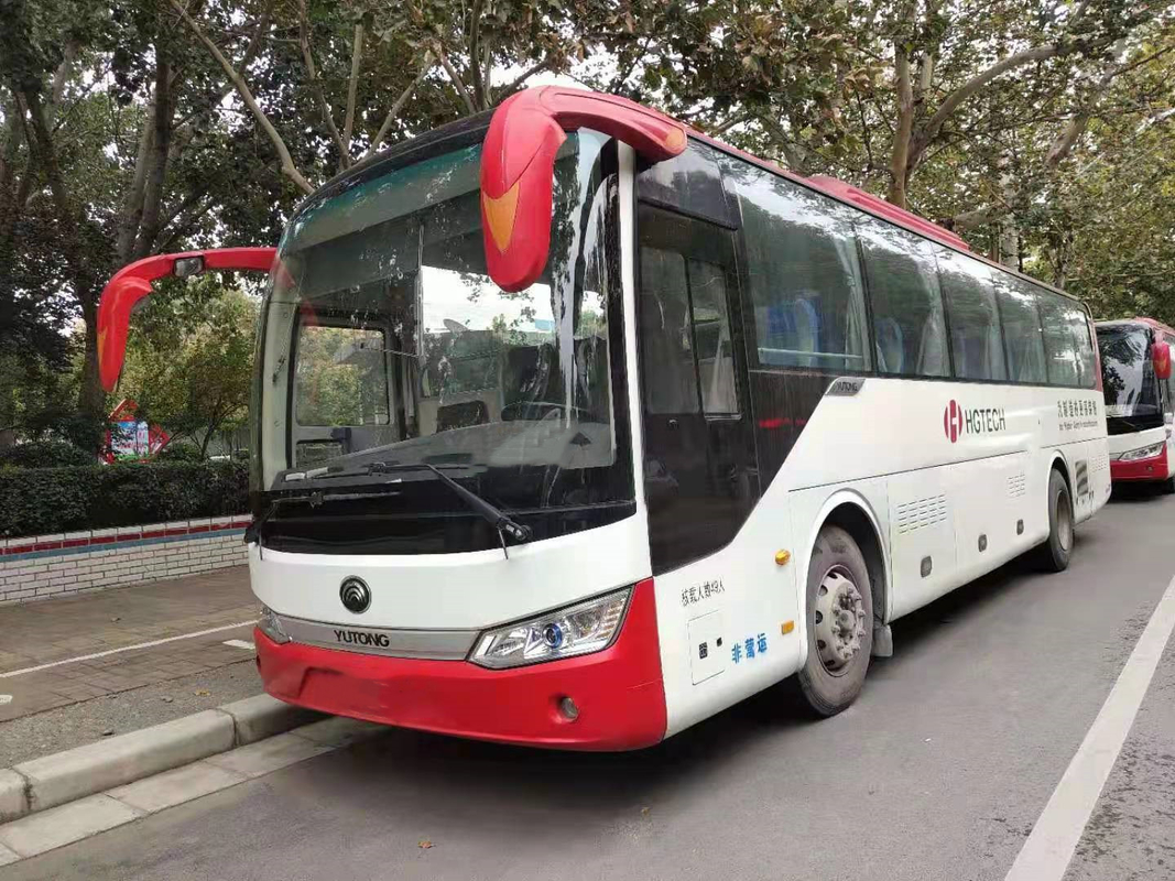 Le transport en commun Yutong utilisé transporte le passager que la ville a utilisé l'entraîneur interurbain Buses de visite de luxe diesel d'autobus