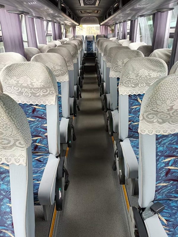 Les véhicules utilisés de transport en commun ont utilisé les bus touristiques diesel de LHD ont utilisé l'entraîneur interurbain Buses de passagers