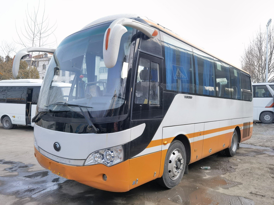Yutong de luxe d'occasion transporte les 24-35 sièges publics diesel utilisés que la ville transporte l'entraîneur utilisé par LHD Buses In 2014 ans
