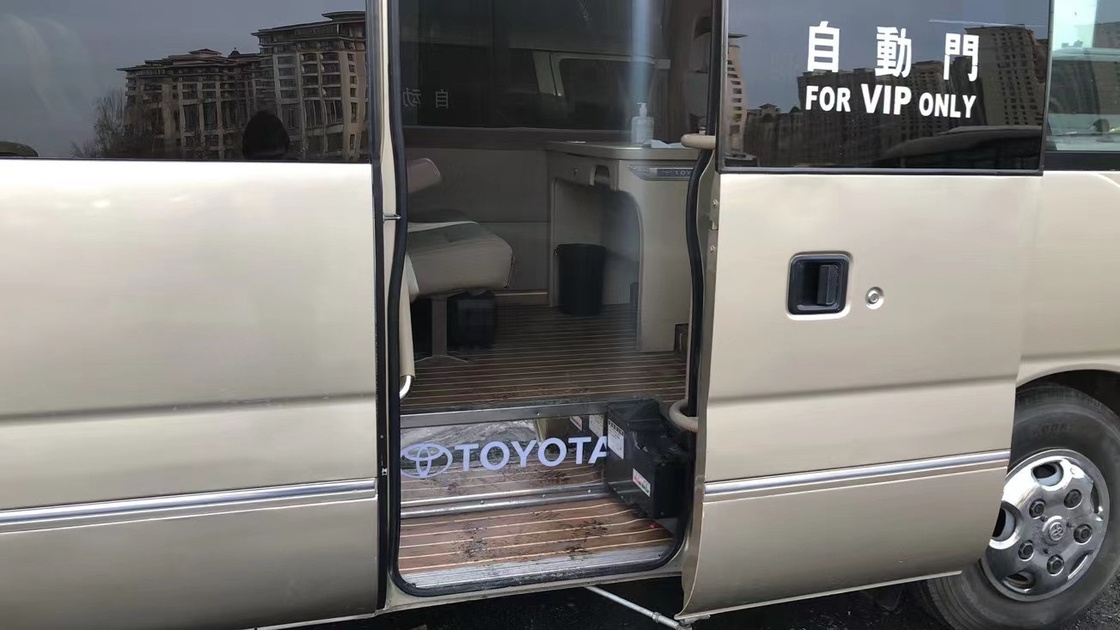 Porte de Mini School Bus Gasoline Engine Antomatic d'autobus de Mini Buses 23 Seater Toyota Coster