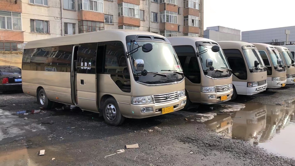 Porte de Mini School Bus Gasoline Engine Antomatic d'autobus de Mini Buses 23 Seater Toyota Coster