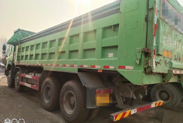 Camion à benne basculante de Mitsubishi Fuso d'occasion 8*4 avec 371hp la charge du moteur 40ton à vendre