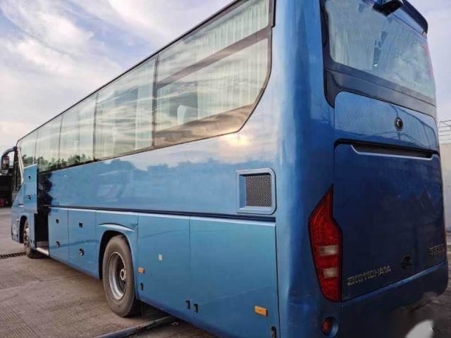 Moteur arrière de direction de Yutong 49 Seat ZK6110 2ème de main d'autobus de portes gauches gauches de la direction deux
