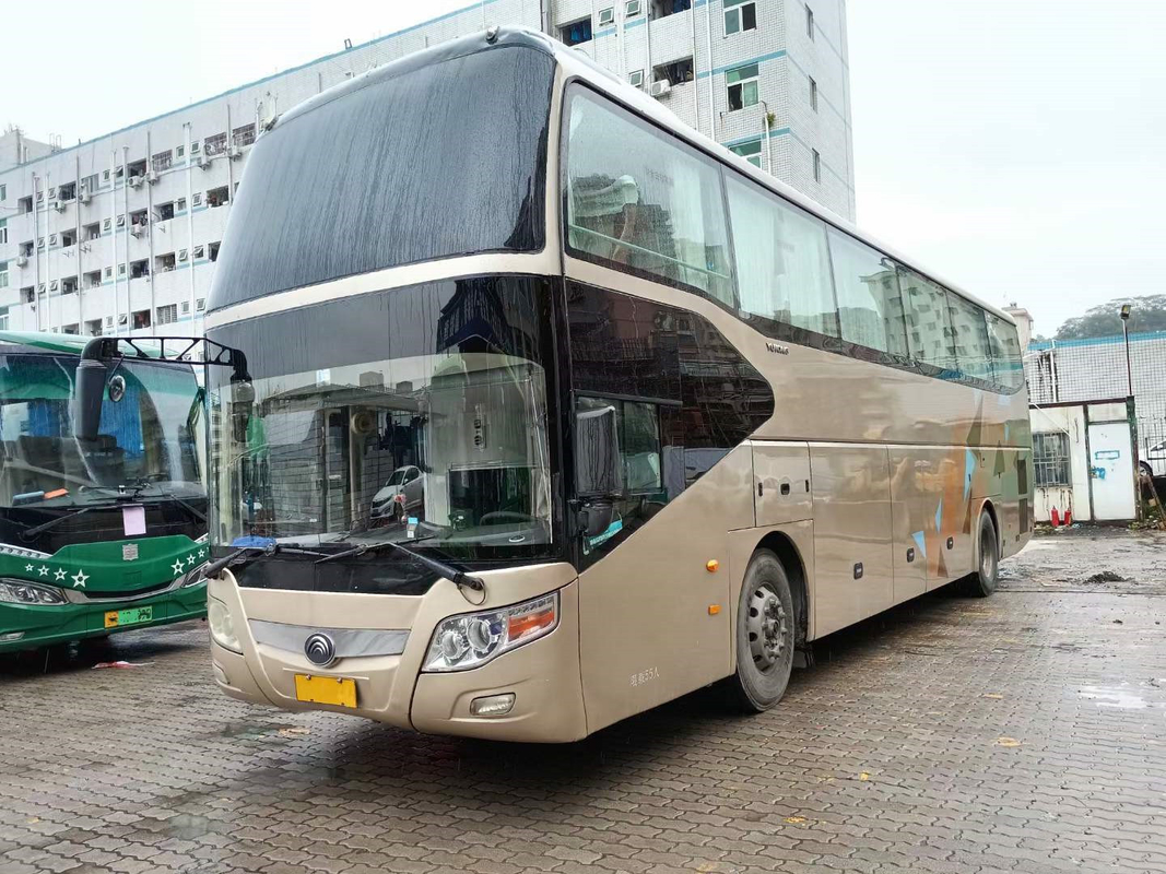 La marque utilisée de Yutong entraîneur Bus de visite de 2015 ans où ZK6126 a utilisé l'autobus diesel du moteur 375hp de Weicahi a utilisé l'autobus de l'EURO III de portes à deux battants