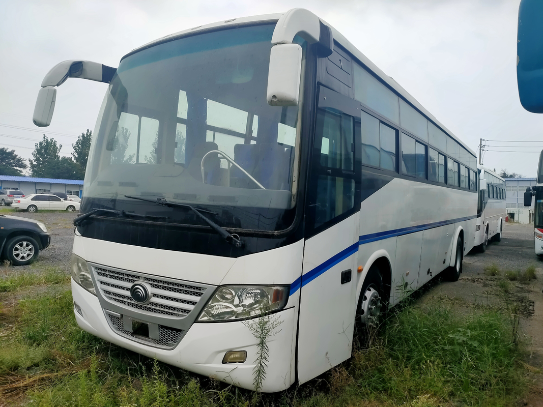 L'autobus utilisé de Yutong 2018 ans fabriqués en Chine a utilisé l'entraîneur diesel Bus Used White de LHD 51 sièges Front Engine Bus