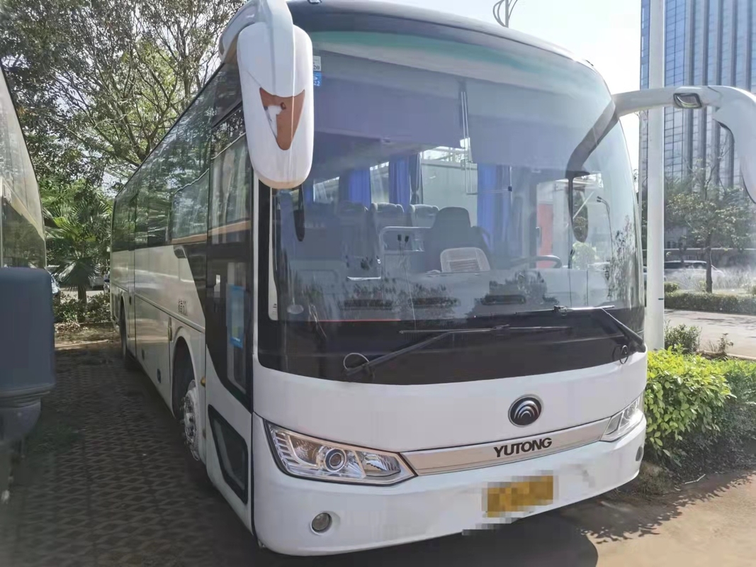 60 sièges 2016 prix bon marché Cummins Engine LHD d'autobus de Bus Used Yutong ZK6115 d'entraîneur utilisé par an