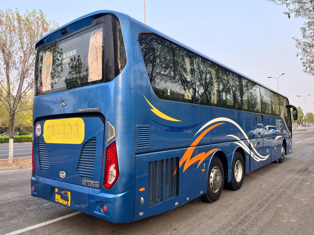 L'autobus nouveau XMQ6135 de Kinglong a utilisé l'entraîneur Buses 56 sièges LHD Front Engine Double Axle