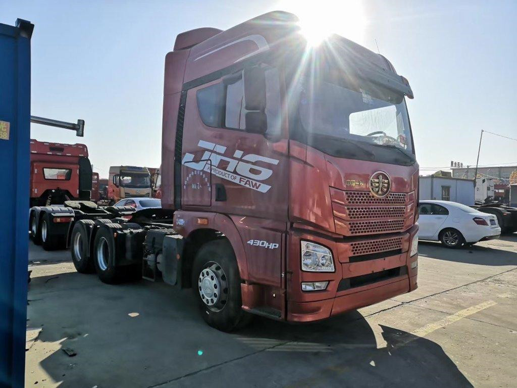 FAW JH6 a utilisé le moteur diesel 11.596L LHD manuel du camion 6*4 430hp Weichai de tracteur