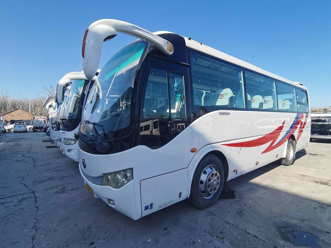 39 sièges ont utilisé l'entraîneur Buses que le moteur ZK6879 d'arrière de LHD a utilisé des autobus au Brésil Yutong