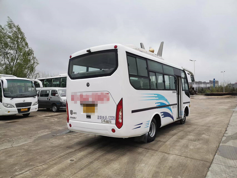 2016 occasion utilisée par sièges Dfac Mini Bus Left Hand Drive d'autobus de l'an 19 aucun axe des accidents 2