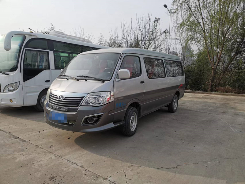 2017 ans 9 Kinglong utilisé par sièges Hiace utilisé par autobus Mini Bus With Good Condition
