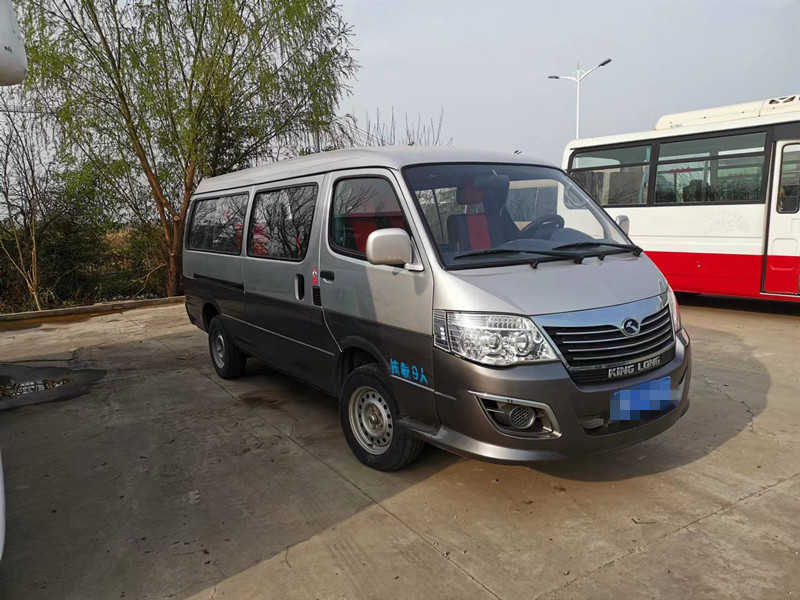 2017 ans 9 Kinglong utilisé par sièges Hiace utilisé par autobus Mini Bus With Good Condition