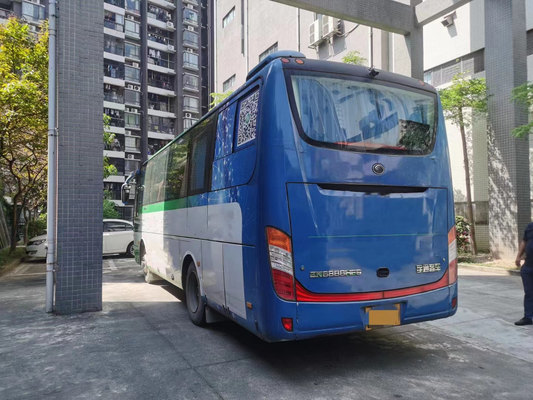 39 car RHD de l'autobus ZK6888 de Yutong utilisé par sièges orientant les moteurs diesel pour le transport