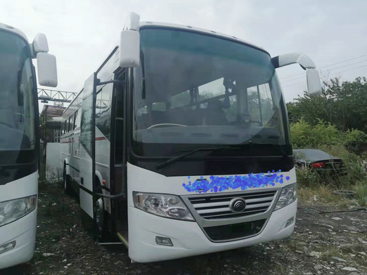 RHD/LHD a utilisé l'entraîneur Bus 2+3layout 60seats avec la suspension de butoir Yutong ZK6112D de ressort de plat