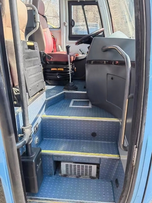 2015 ans 35 Seater ont utilisé un plus haut KLQ6898 car Bus LHD orientant le moteur diesel aucun accident