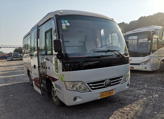 6 la main droite de Mini City Travelling Diesel Engine d'autobus de Yutong d'occasion de sièges déchirent 132KW