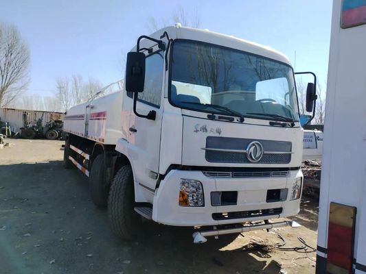 Camion-citerne à eau moteur 20m3 20000L