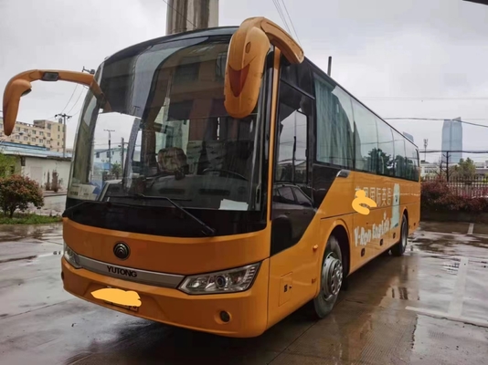 Les entraîneurs de luxe utilisés occasion à jeune Tong Bus ZK6115 le moteur jaune de Yuchai de sièges de la couleur 60