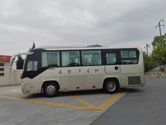 Entraîneurs de passager utilisés 8 mètres de jeune de Tong Bus ZK6816 de transmission manuelle du moteur 32 climatiseur rare de sièges