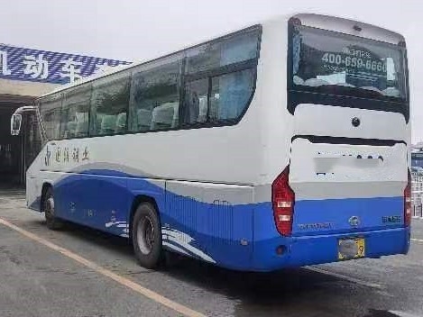 Autobus de luxe utilisés 47 sièges 2 portes de passager 11 mètres de main rare longue jeune Tong Bus ZK6117 du moteur a/c 2ème