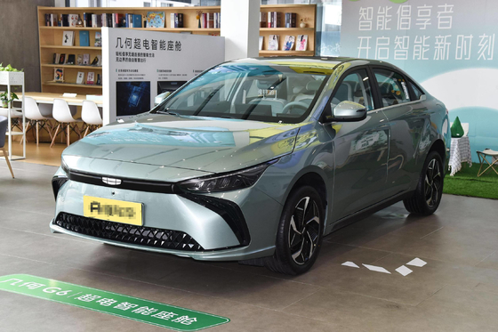 Les voitures électriques à batterie Geely Atlas 500 km Modèle phare Chargement ultra-rapide