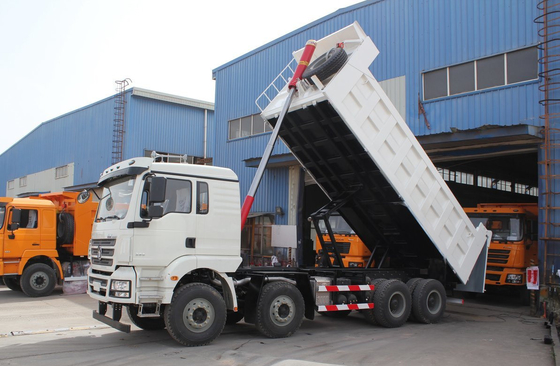 Vente de camions de décharge de carrière 8*4 Shacman Tipper M3000 chargés de 30 tonnes