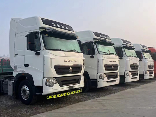 Camion chinois d'occasion Howo 10 roues T7H Tracteur tête d'homme moteur 480hp cabine haut toit avec A / C