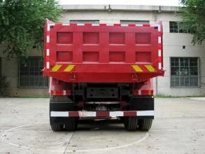 Camions- de main de Dongfeng de couleur rouge les 2èmes avec 6x4 conduisent le moteur diesel de l'EURO 3