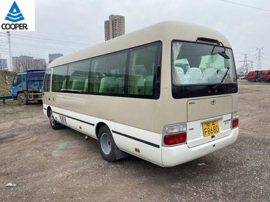 20 sièges Mini Toyota Used Coaster Bus avec le moteur à essence 2TR