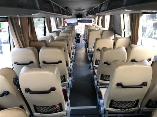 Le moteur VIP de Yuchai assied le passager utilisé de châssis de Double Doors Airbag d'entraîneur que l'autobus a employé les sièges d'or de Dragon Bus XML6112 48