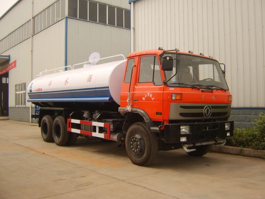 15 camion tout neuf d'arroseuse de réservoir d'eau de Ton Dongfeng 4x2 6x4 des mètres cubes 18