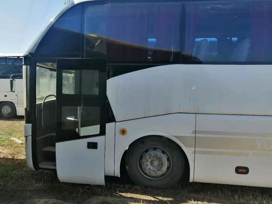 Le moteur arrière utilisé de sièges de la conduite à droite 55 de la marque ZK6127 de Yutong de bus touristique a utilisé l'entraîneur Bus Double Doors