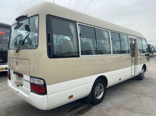 Toyota a utilisé l'autobus de caboteur pour la commande de main gauche de sièges du moteur 108KW 23 de l'Afrique Gaosilne 2TR