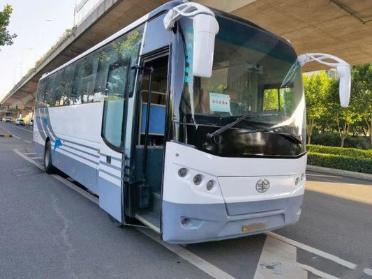 L'autobus et le car AC6107 de Faw ont employé kilomètre du moteur 162kw des sièges CA6 de Bus 46 d'entraîneur le bas de haute qualité