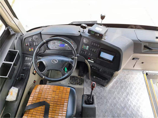 L'entraîneur utilisé XMQ6125 Mini Coach Bus 51 de Kinglong pose le car Accessories With Yutong d'autobus de moteur d'arrière de Weichai plus haut