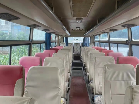Moteurs diesel utilisés par autobus utilisés par sièges de Bus Front Engine Steering LHD d'entraîneur de Yutong ZK6102D de 2009 ans 47