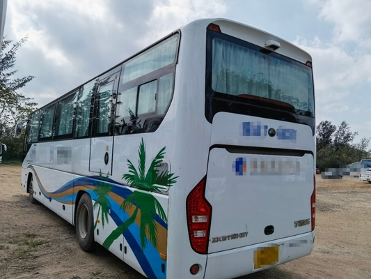 Les sièges utilisés de l'autobus 49 du bus touristique ZK6119 Yutong donnent des leçons particulières à l'entraîneur In Stock de Bus Passenger New