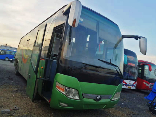 Bus de passagers de l'entraîneur ZK6110 de Yutong 49 sièges 2 + 2 disposition autobus de passagers utilisé deux portes