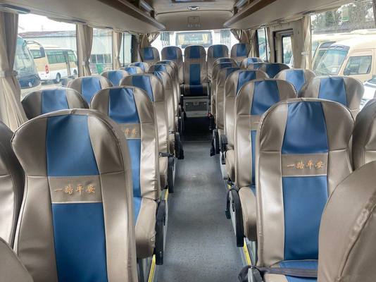 35 sièges l'autobus utilisé 2015 par ans Zk6816 Yutong ont utilisé le moteur d'arrière de Company Commuter Bus d'entraîneur