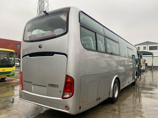 Yutong utilisé transporte ZK6107 la disposition 2+2 de luxe de bus touristique de sièges du car 49