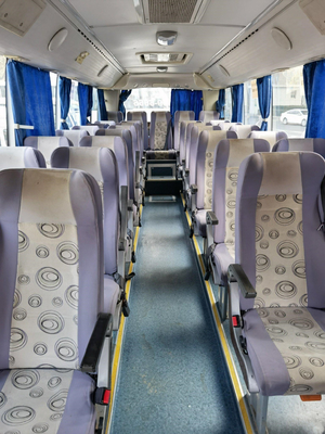 Yutong de luxe d'occasion transporte les 24-35 sièges publics diesel utilisés que la ville transporte l'entraîneur utilisé par LHD Buses In 2014 ans