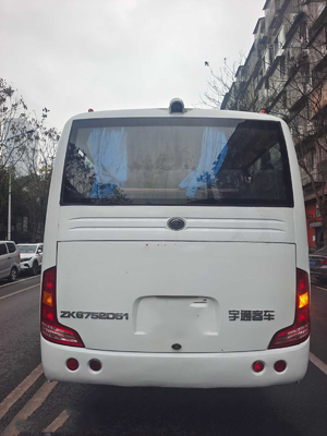 L'autobus public blanc diesel utilisé par année utilisé de la marque ZK6761 en 2017 LHD de Yutong a utilisé de Yuchai d'EURO V 29 autobus de sièges du moteur