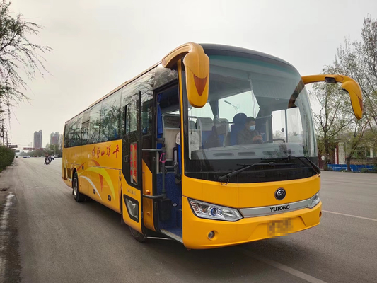 49 sièges que 2016 ans ont utilisé l'autobus ZK6115 de Yutong ont employé la direction diesel du moteur LHD de Bus For Sale Yuchai d'entraîneur