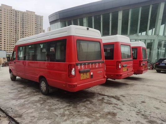 Nouveau venu 2017 diesel du minibus utilisé par autobus utilisé par Iveco 129Hp de sièges de l'an 19